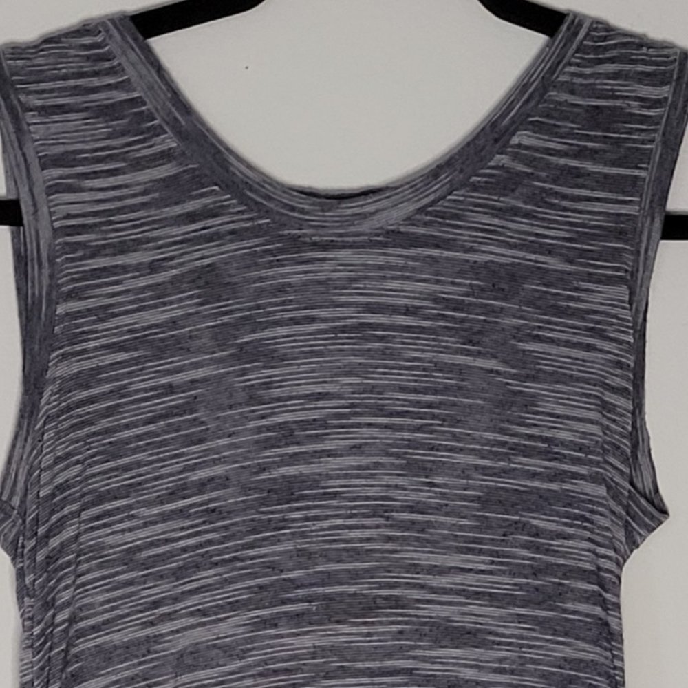 Athleta Tank Top‎ Size S Blue White Racerback Space